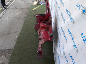 Четверть передняя левая Toyota Prius 30 10-15 отпилена, с центральной стойкой, красная, тычки