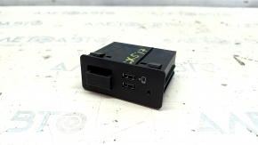 USB Hub, AUX Mazda CX-5 19-23