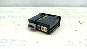 USB Hub, AUX Mazda CX-5 19-23