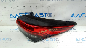 Aripă exterioară dreapta Toyota Highlander 20-23 LED