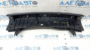 Накладка проема багажника Audi A6 C7 12-18 черная, царапины, надломаны крепления