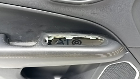 Cartelă de ornamente uși față stânga Jeep Compass 17-21 negru, cotieră piele neagră, cusături maro, plastic albit, zgârieturi, curățare chimică