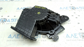 Сабвуфер Ford Escape MK4 20-26 Bang and Olufsen