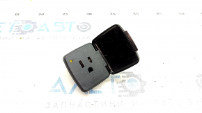Розетка центральной консоли Ford Escape MK4 20-26 110V, 150W, с крышкой