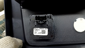 Decorație consola centrală spate Ford Edge 15-24 neagră, cu deflector de conducte de aer și brichetă, zgârieturi