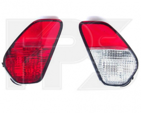 Отражатель задний правый Mitsubishi Outlander 16-22 рест