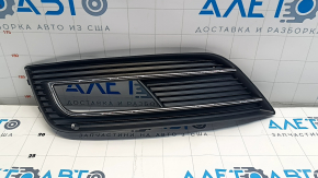 Решетка переднего бампера левая Audi A4 B8 13-16 рест, сломано крепление