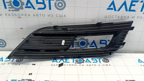 Решетка переднего бампера левая Audi A4 B8 13-16 рест, сломано крепление