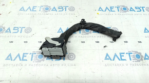 Фишка на блок ECU компьютер двигателя Ford Escape MK4 20- hybrid левая, под разъем B