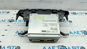 Монитор, дисплей Toyota Prius V 12-15 дорест, царапины