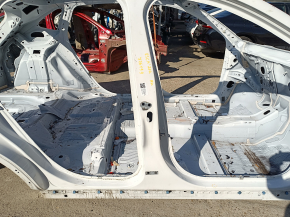 Стойка кузова центральная правая Ford Escape MK4 20-26 на кузове, тычка