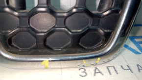 Решетка радиатора grill Jeep Cherokee KL 19-23 рест, хром, комплект 7шт, песок, сколы