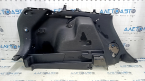 Decorație arc stânga Jeep Cherokee KL 19-23 neagră, sub capacul electric, zgârieturi, plastic uzat, stricat