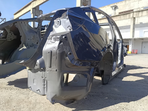 Четверть крыло задняя правая Tesla Model Y 20-25 на кузове, литой лонжерон, железная филенка, графит