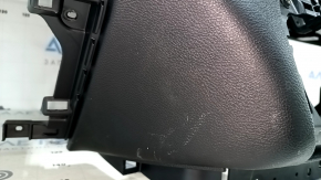 Торпедо передняя панель с AIRBAG Jeep Cherokee KL 14-23 черная, царапина, сломано крепление, надрыв уплотнителя