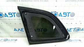 Форточка глухое стекло задняя правая Jeep Cherokee KL 19-20 хром, царапины на хроме