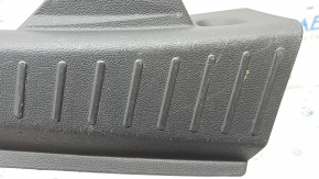 Накладка проема багажника Ford Escape MK3 16-19 черная, царапины
