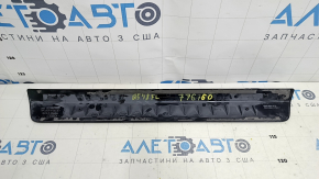 Prag exterior fata stanga Audi Q5 80A 18-24 negru cu crom, zgarieturi