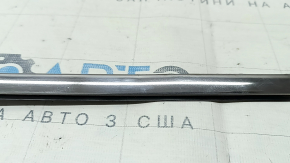 Молдинг двери верхний передней левой Jeep Grand Cherokee WK2 11-22 хром, потерт, вмятина