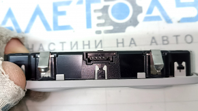 Плафон освещения задний Audi Q7 16-26 серый