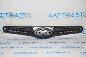 Решетка радиатора grill верхняя Subaru Forester 14-16 SJ дорест