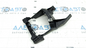 Кронштейн ПТФ левый Subaru Forester 17-18 SJ