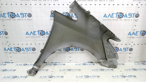 Крыло переднее левое Toyota Prius V 12-17 серебро 1F7, царапины,песок, примято