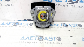 Подушка безопасности airbag в руль водительская Toyota Prius V 12-17 черная, царапина