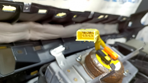 Торпедо передняя панель с AIRBAG Lexus ES300h ES350 13-18 черная с бежевыми накладками, ржавый пиропатрон, под чистку