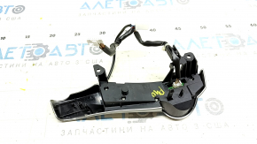 Кнопки управления на руле левые Toyota Prius V 12-14 под голосовое, царапины