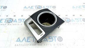 Подстаканник Toyota Prius V 12-14 царапины