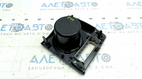Подстаканник Toyota Prius V 12-14 царапины