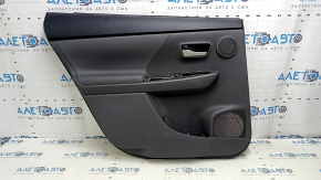 Обшивка двери карточка задняя левая Toyota Prius V 12-14 темно-серая, вставка кожа темно-серая, под JBL, с ручкой, царапины, примята, царапина на ручке