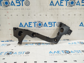 Крепление заднего бампера внешнее левое Ford Focus mk3 15-18 рест 4d