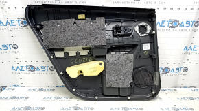 Garnitura portiera spate dreapta Toyota Prius V 12-14 gri inchis, inserare piele gri inchis, sub JBL, zgarieturi, stricate, pentru curatare chimica