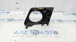 Решетка бампера левая Toyota Prius V 12-14 дорест под птф, тычка, песок