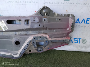 Задняя панель Toyota Prius 30 10-15 отпилена, красная