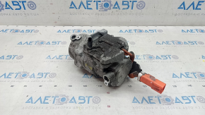 Компрессор кондиционера Toyota Prius V 12-17