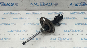 Амортизатор передний правый Toyota Prius V 12-14