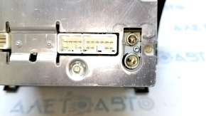 Головное устройство Toyota Sequoia 08-09 царапины