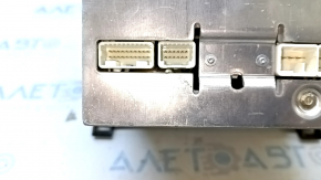 Головное устройство Toyota Sequoia 08-09 царапины