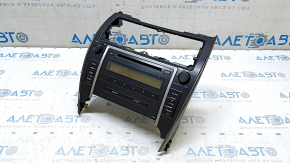 Головное устройство Toyota Camry v50 12-14 L треснута рамка, потерты кнопки