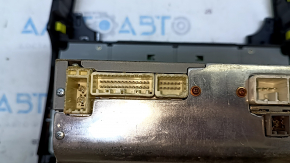 Головное устройство Toyota Camry v50 12-14 L царапины, отсутствует кнопка, сломано крепление