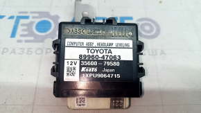 COMPUTER ASSY, HEADLAMP LEVELING Toyota Prius V 12-17 с кронштейном