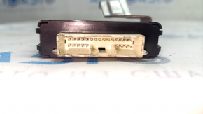 COMPUTER ASSY, HEADLAMP LEVELING Toyota Prius V 12-17 с кронштейном