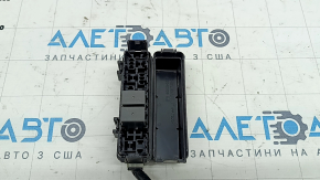 Блок реле подкапотный Subaru Forester 17-18 SJ с крышкой