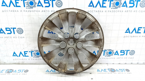 Колпак колесный R16 Nissan Leaf 13-17 облезла краска, царапины