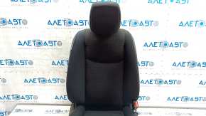 Пассажирское сидение Nissan Leaf 13-17 без airbag, подогрев, ткань черное, механическое