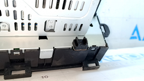 Головное устройство Toyota Prius 30 10-11 дорест, JBL, царапины, сломано крепление