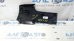 Накладка колени водителя правая Honda Accord 23-26 черная, надлом крепления